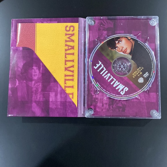 Smallville - The Complete Third Season - Picture 5 of 13